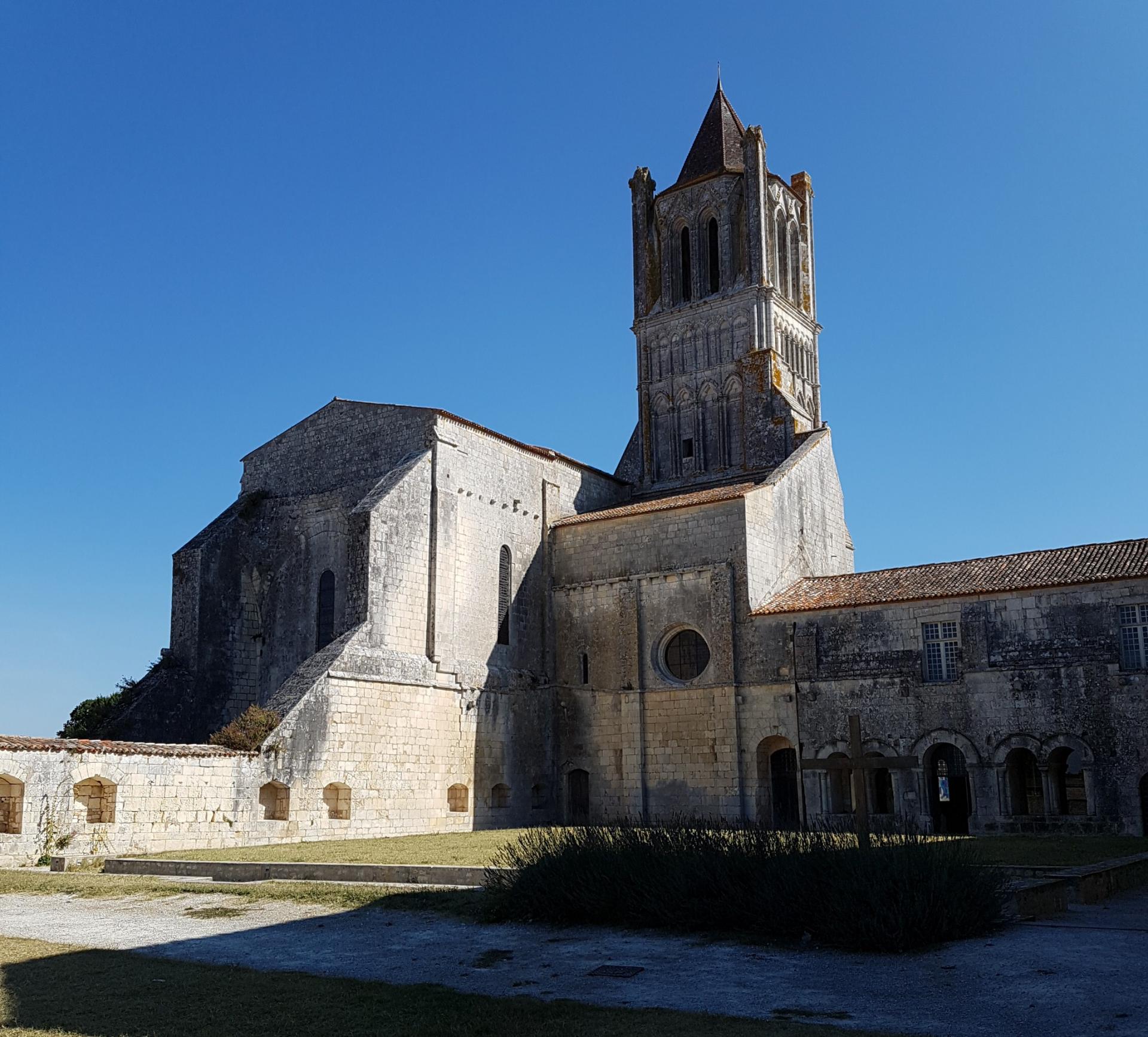 Abbaye sabonceau 2